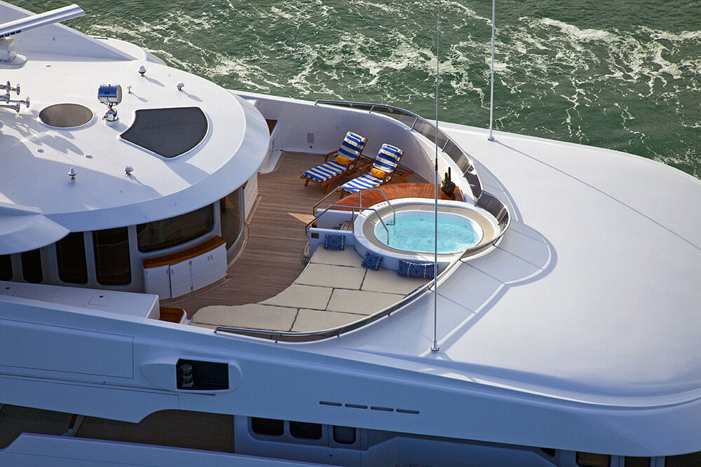 Yacht Luxury Charters 4